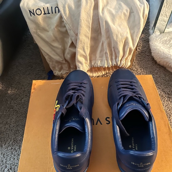 LV Luxembourg Men - Picture 6 of 7